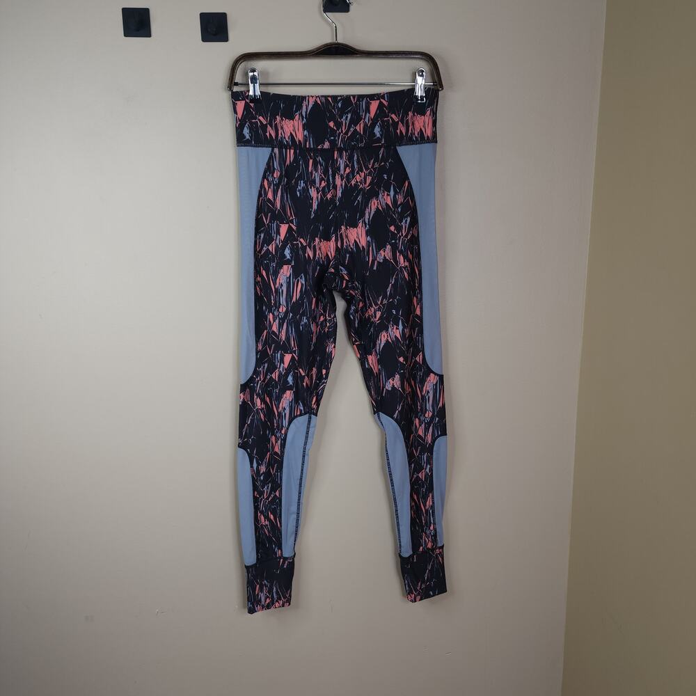 Adore Me High Rise Pull-on Cropped Leggings Printed Size L